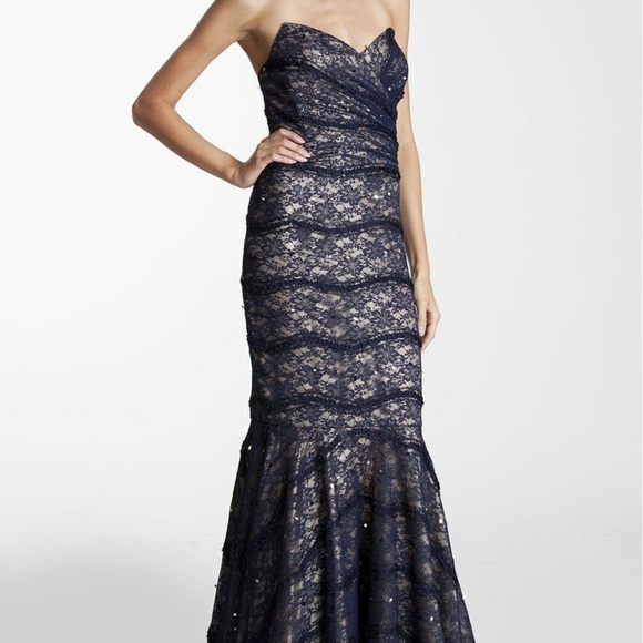NEW JS Collections Strapless‎ Lace Trumpet Gown 10 Navy - Picture 5 of 6